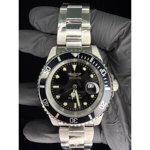 Invicta Pro Diver Quartz Black Dial Stainless Steel 40mm Men's Dive Watch 26970